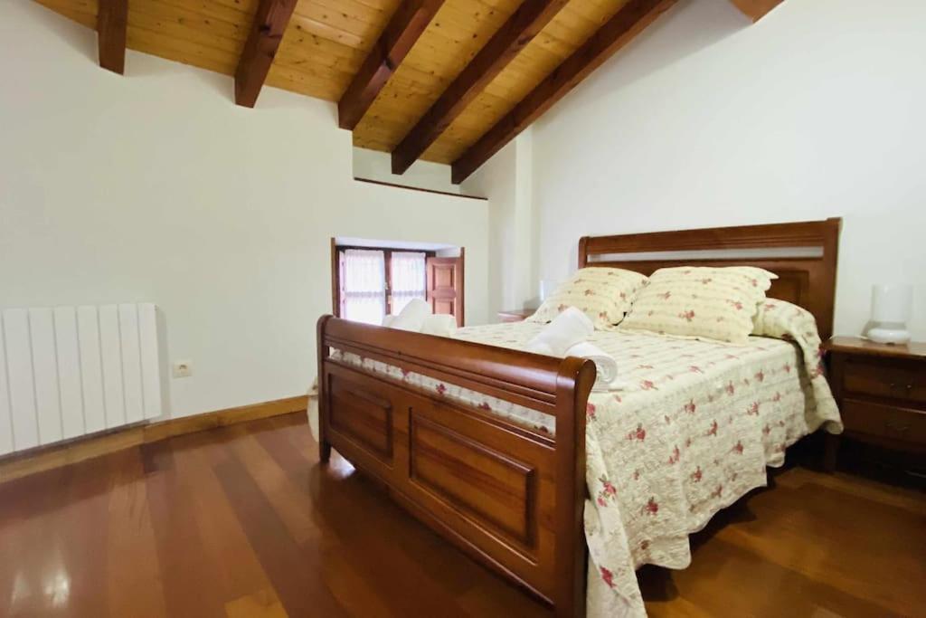 Apartamentos Rurales Lleguera 라네스 외부 사진
