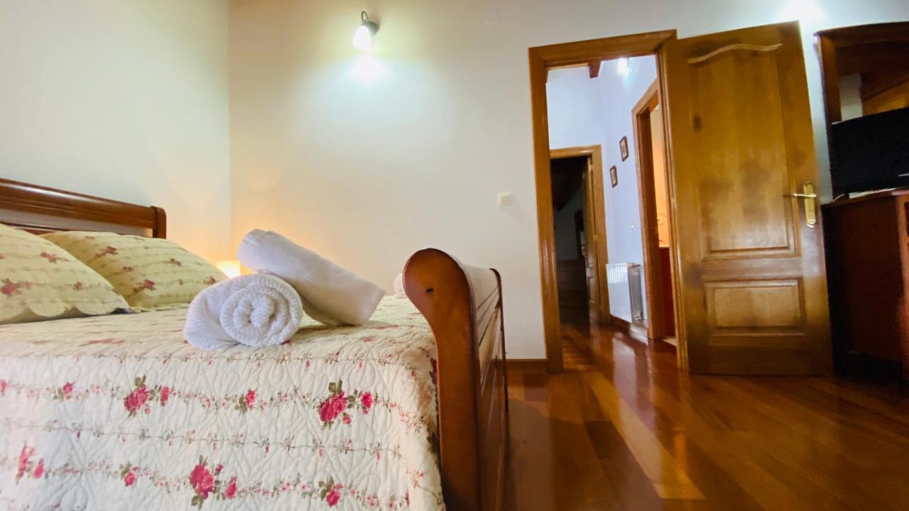Apartamentos Rurales Lleguera 라네스 외부 사진