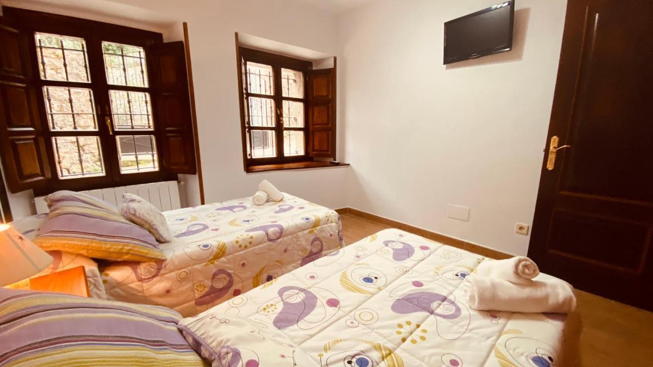 Apartamentos Rurales Lleguera 라네스 외부 사진