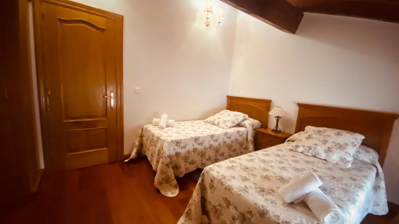 Apartamentos Rurales Lleguera 라네스 외부 사진
